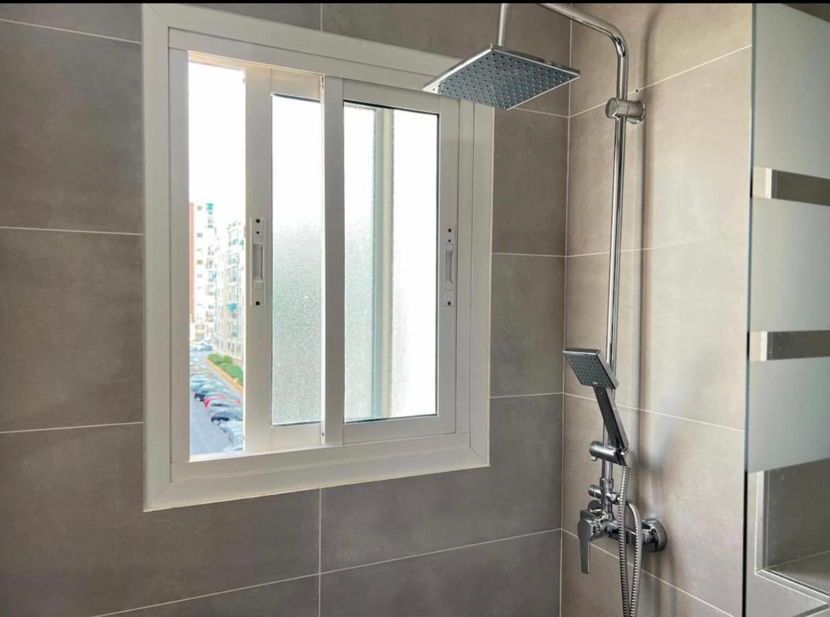 Apartamento Cerca De Centro Appartement Málaga Buitenkant foto